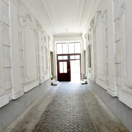 Beautiful Restored - Close To Metro - II Vienna Exterior photo