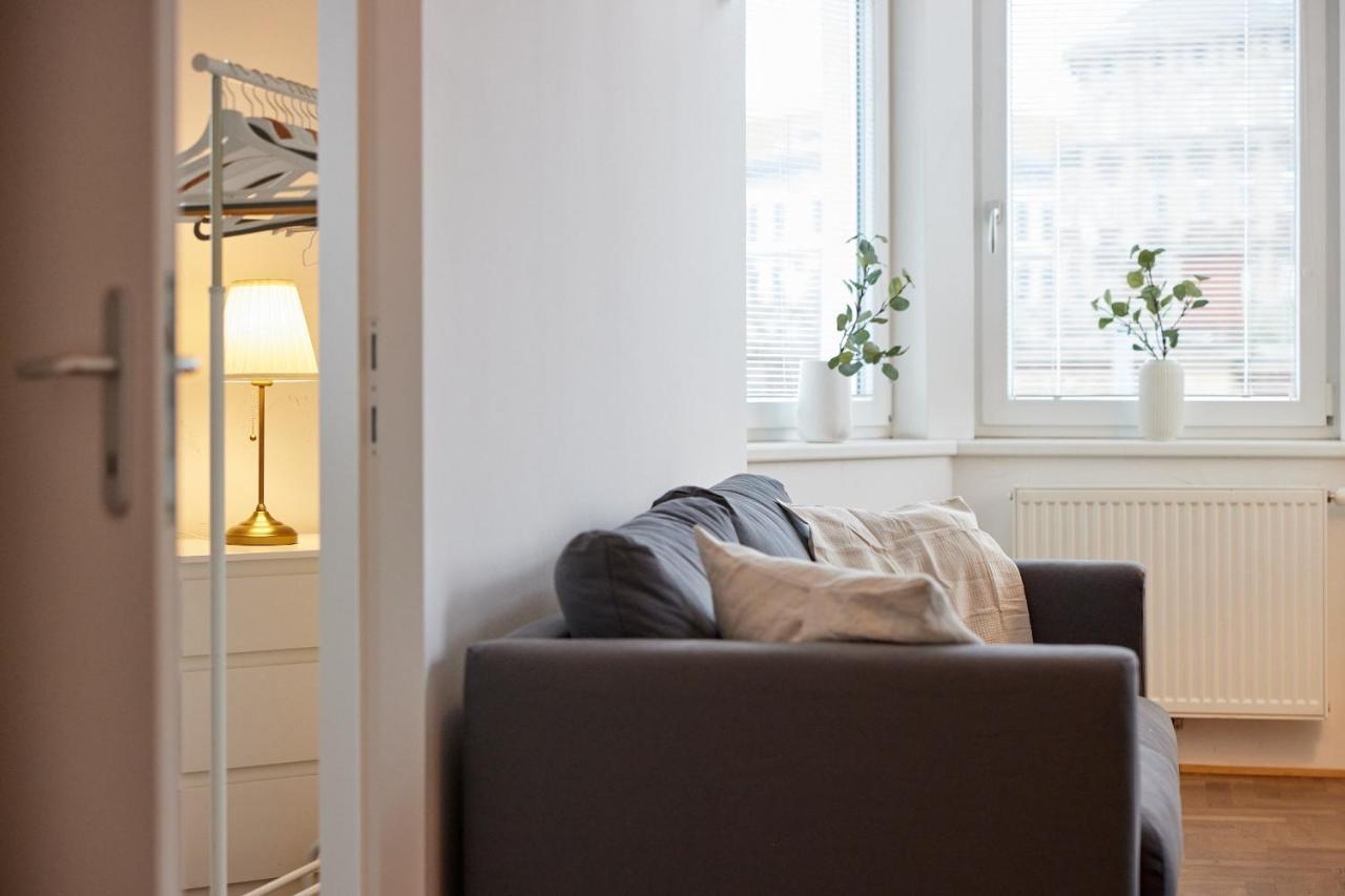 Beautiful Restored - Close To Metro - Ii Apartment Vienna