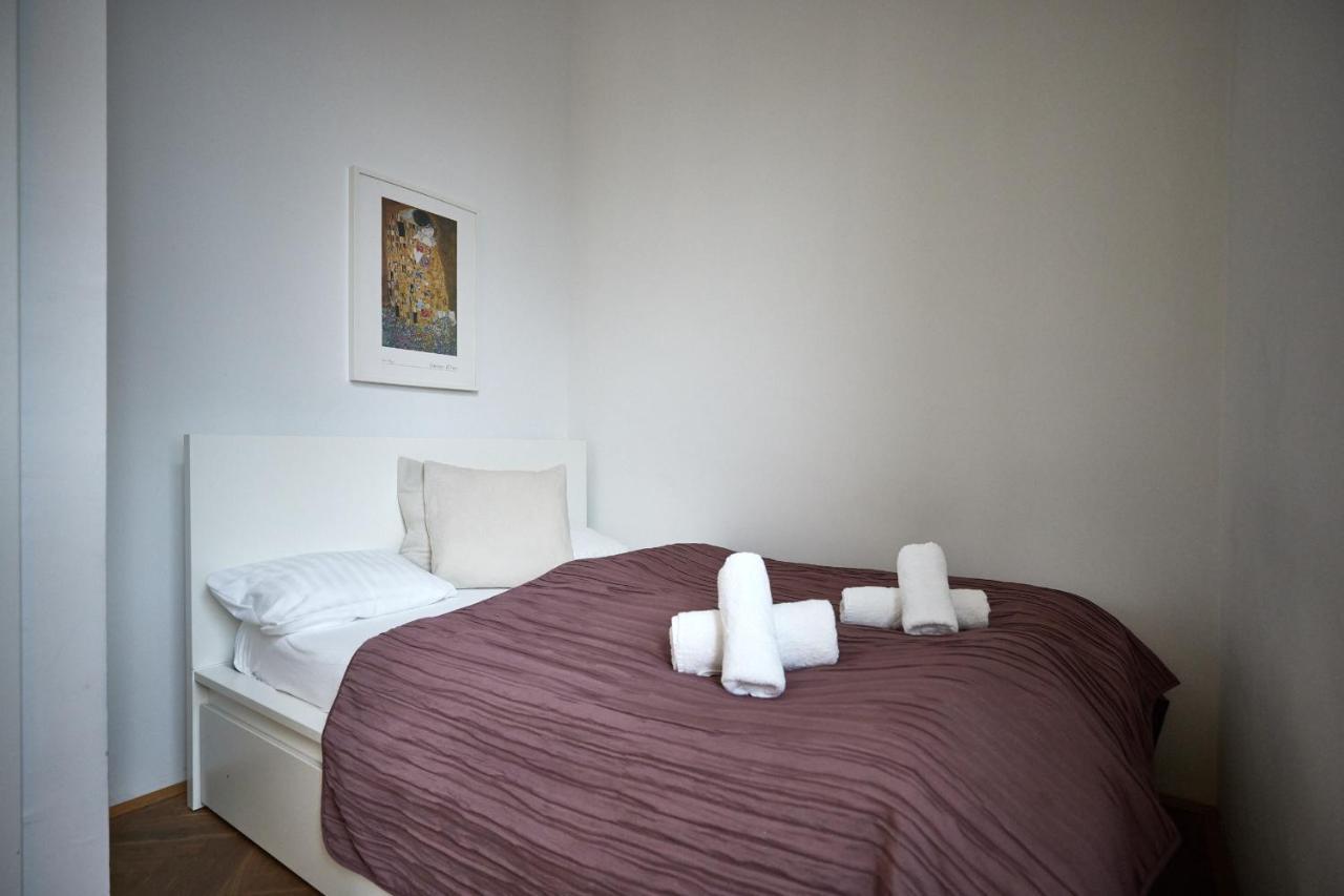 Beautiful Restored - Close To Metro - Ii Apartment *